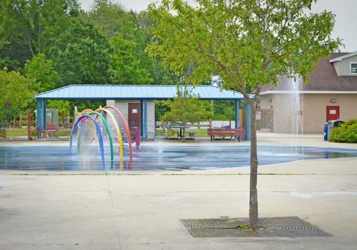 Spray and Play in Dracut MA Veteran's Park
