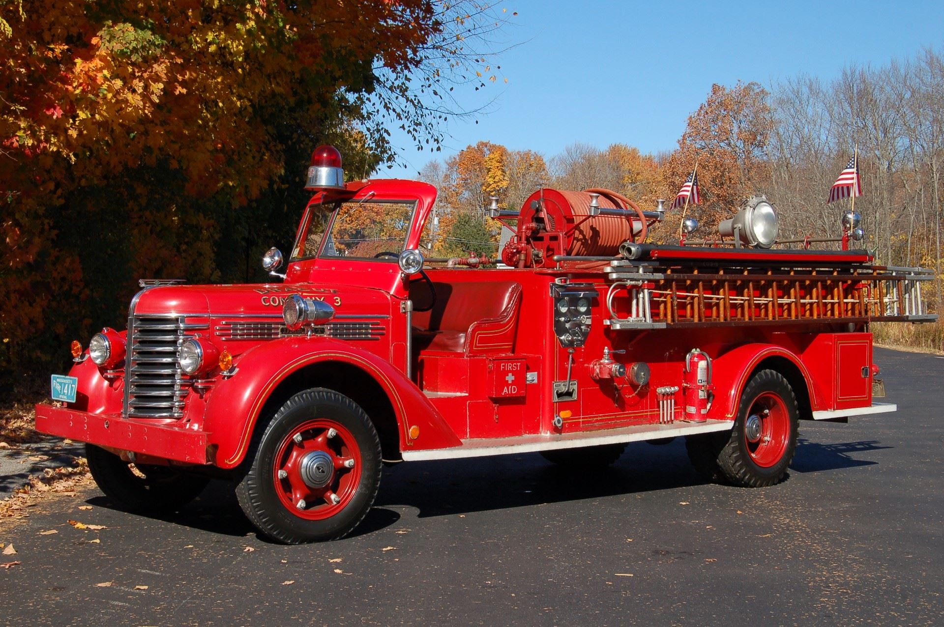 Town of Dracut Fire Department Diamond T Enging 6 - Antique Truck