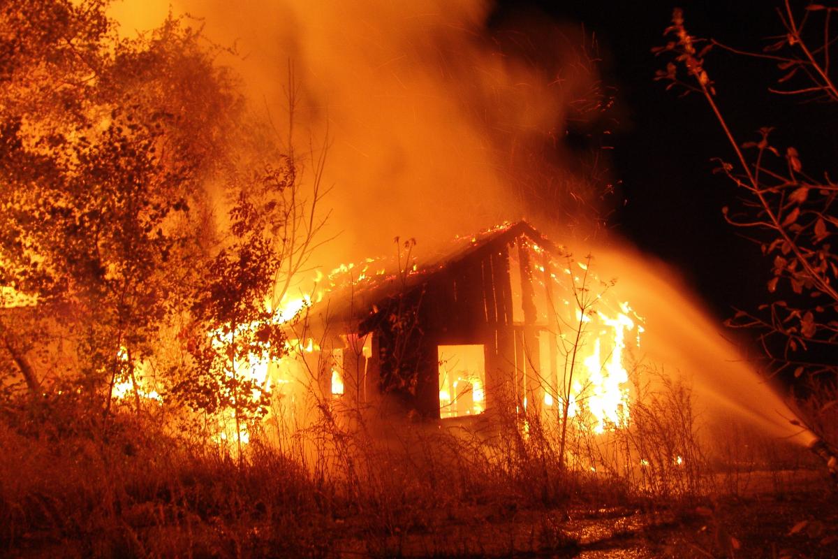 Barn fire 10-11-2009