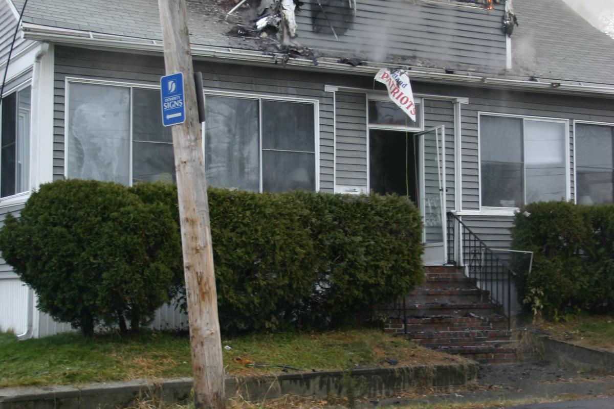 House fire 11-07-2004 (5)