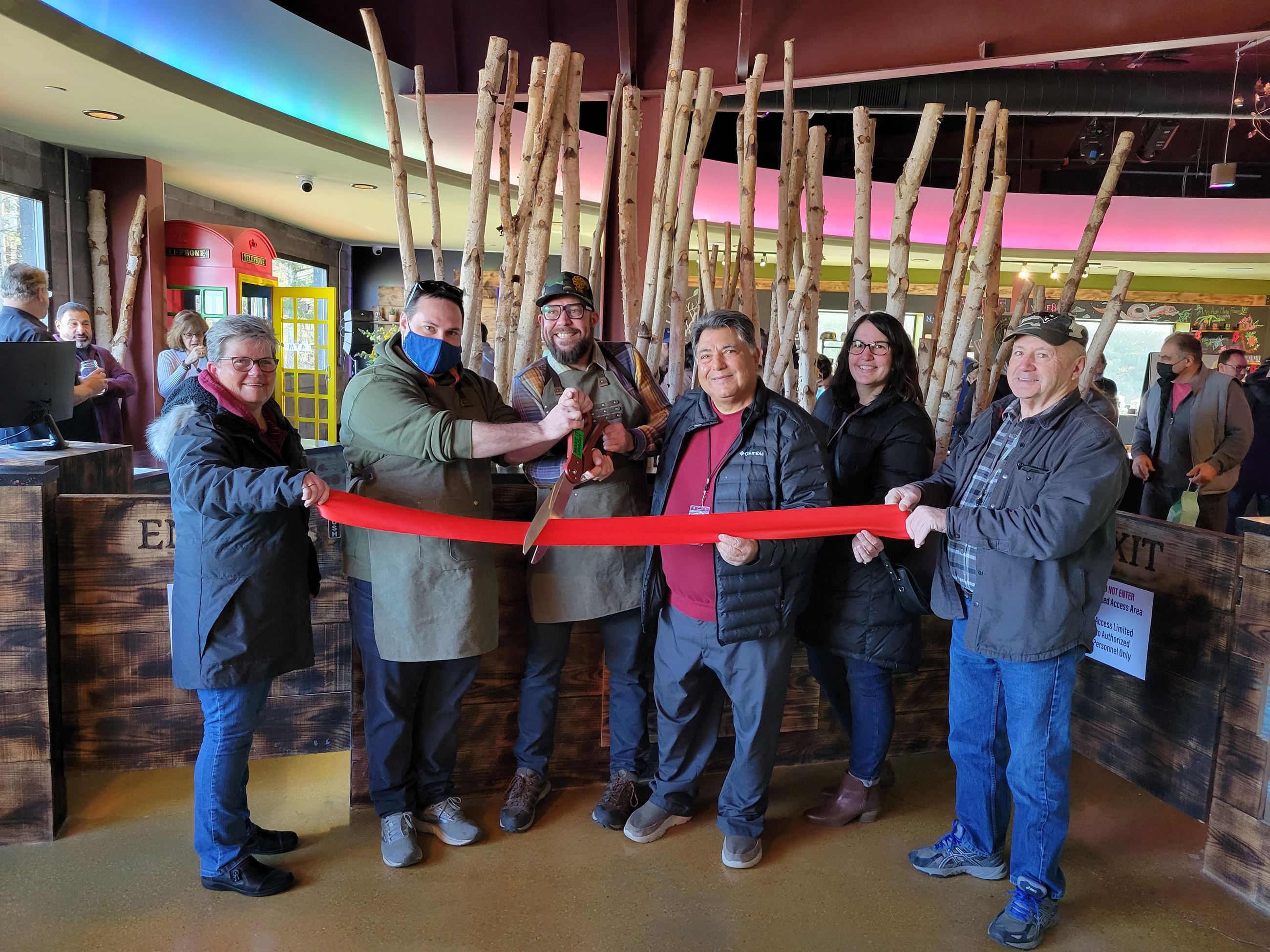 Ribbon-cutting ceremony for Tree House Cannabis