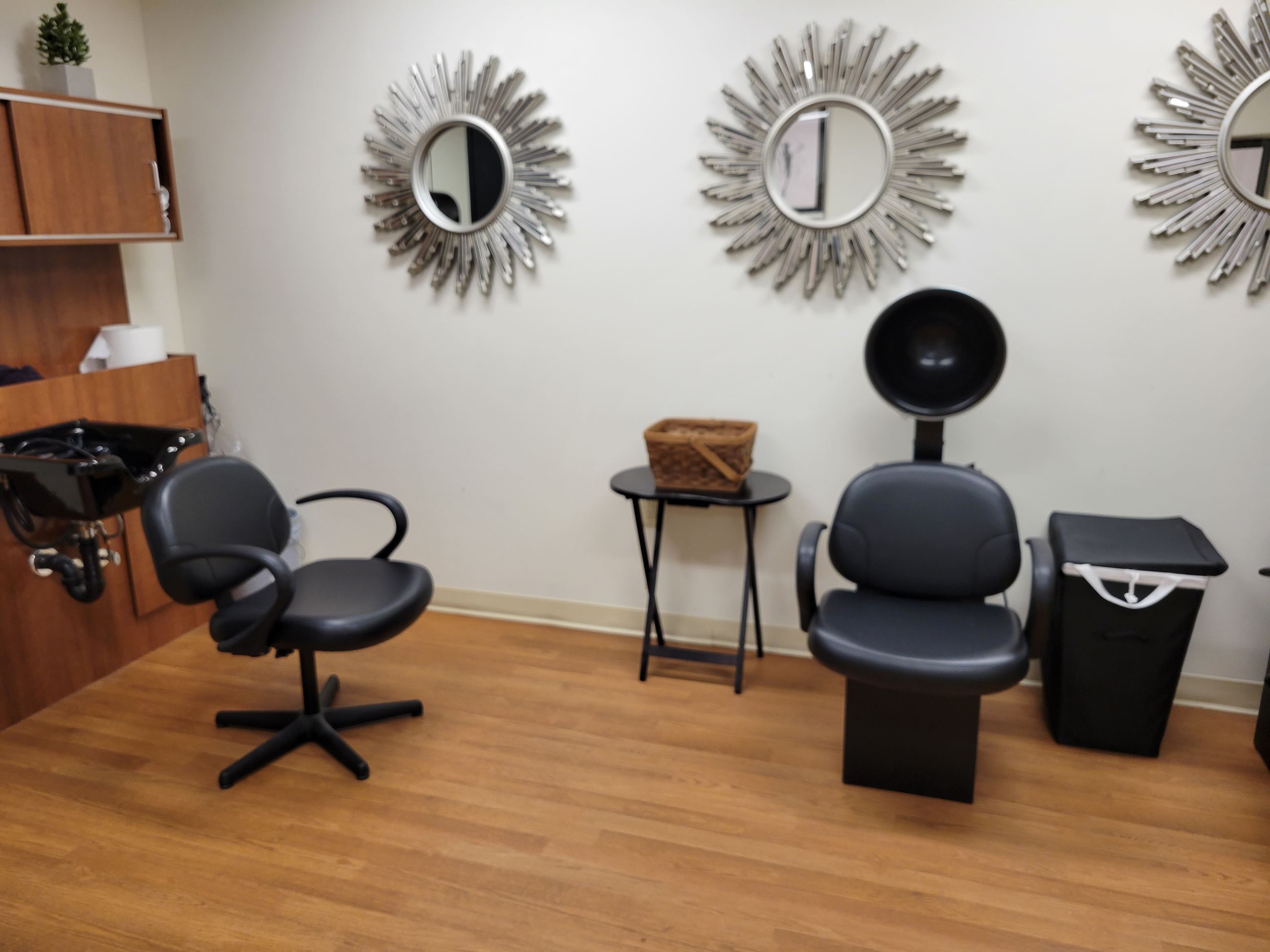 The salon at The Arbors