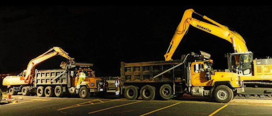 Albanese Brothers crews work into the night. (ALBANESE BROTHERS PHOTO)